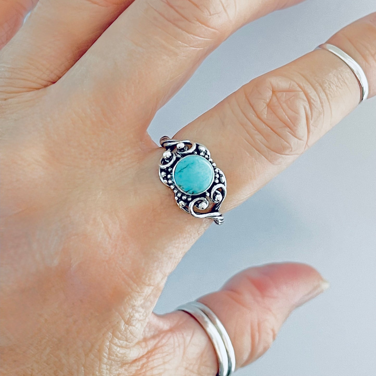 925 Sterling Silver Swirl Hearts and Genuine Turquoise Ring with Rope Band | Victorian Style Stone Silver Rings
