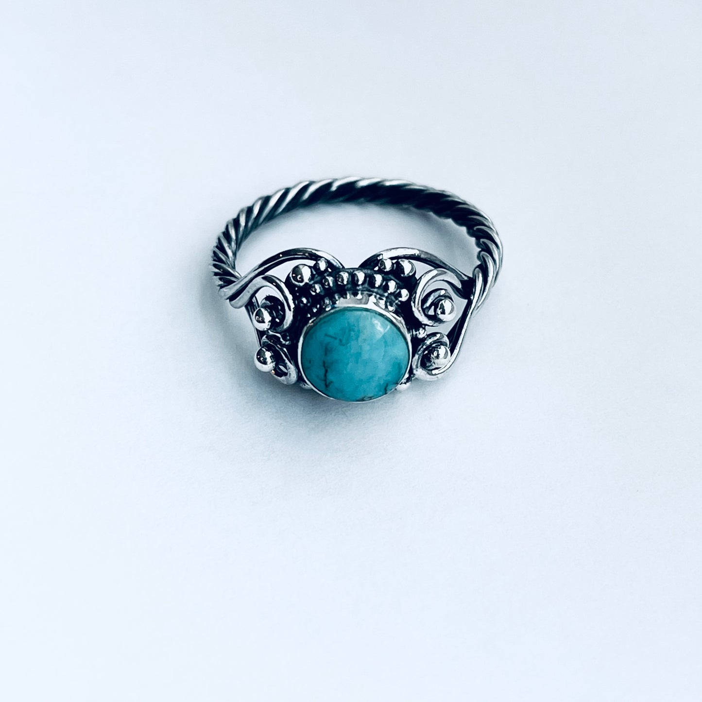 925 Sterling Silver Swirl Hearts and Genuine Turquoise Ring with Rope Band | Victorian Style Stone Silver Rings