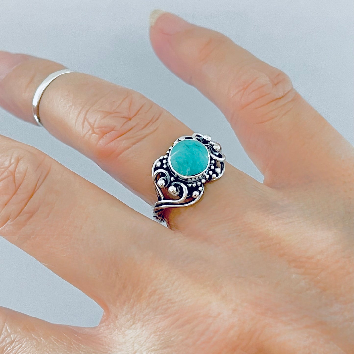 925 Sterling Silver Swirl Hearts and Genuine Turquoise Ring with Rope Band | Victorian Style Stone Silver Rings