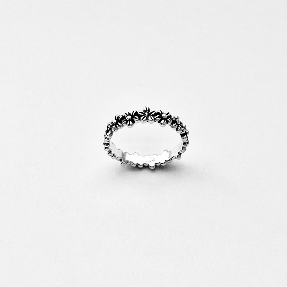 925 Sterling Silver Eternity Small Daisy Band Ring – Dainty Stackable Flower Wedding Bands
