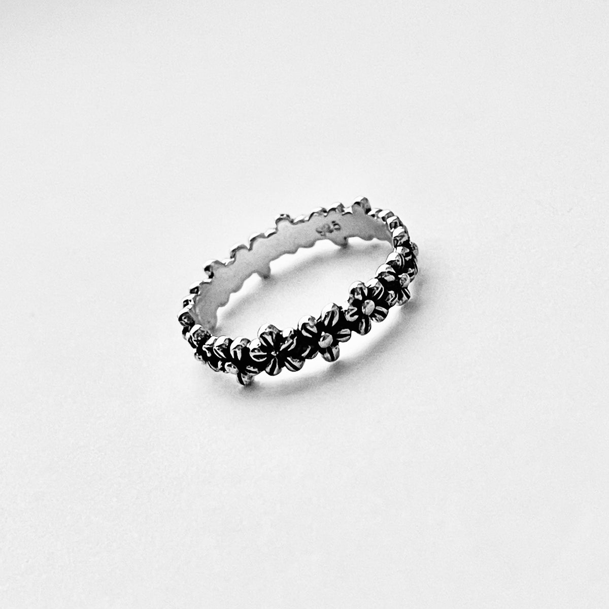 925 Sterling Silver Eternity Small Daisy Band Ring – Dainty Stackable Flower Wedding Bands