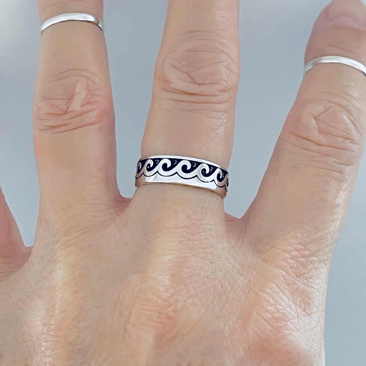 Sterling Silver Unisex Eternity Wave Band, Wedding Ring, Ocean Waves, Stackable Jewelry