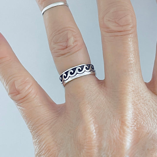 Sterling Silver Unisex Eternity Wave Band, Wedding Ring, Ocean Waves, Stackable Jewelry
