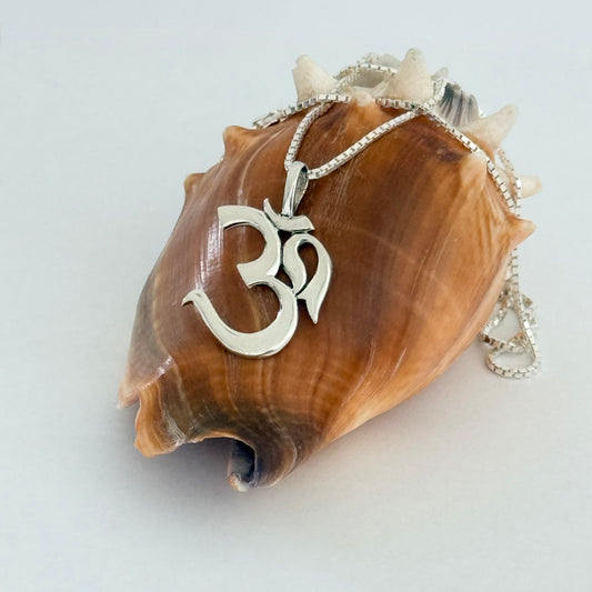 Sterling Silver Large Classic OM Necklace – Yoga Spiritual Pendant Silver Chain