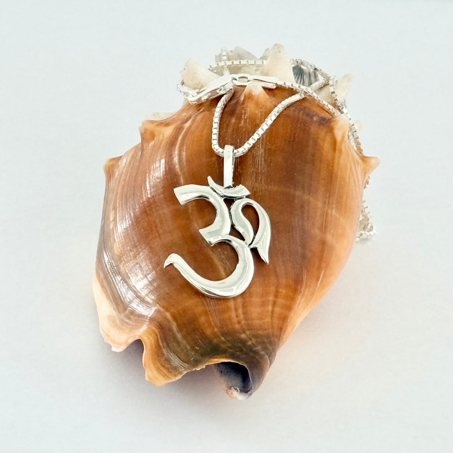 Sterling Silver Large Classic OM Necklace – Yoga Spiritual Pendant Silver Chain