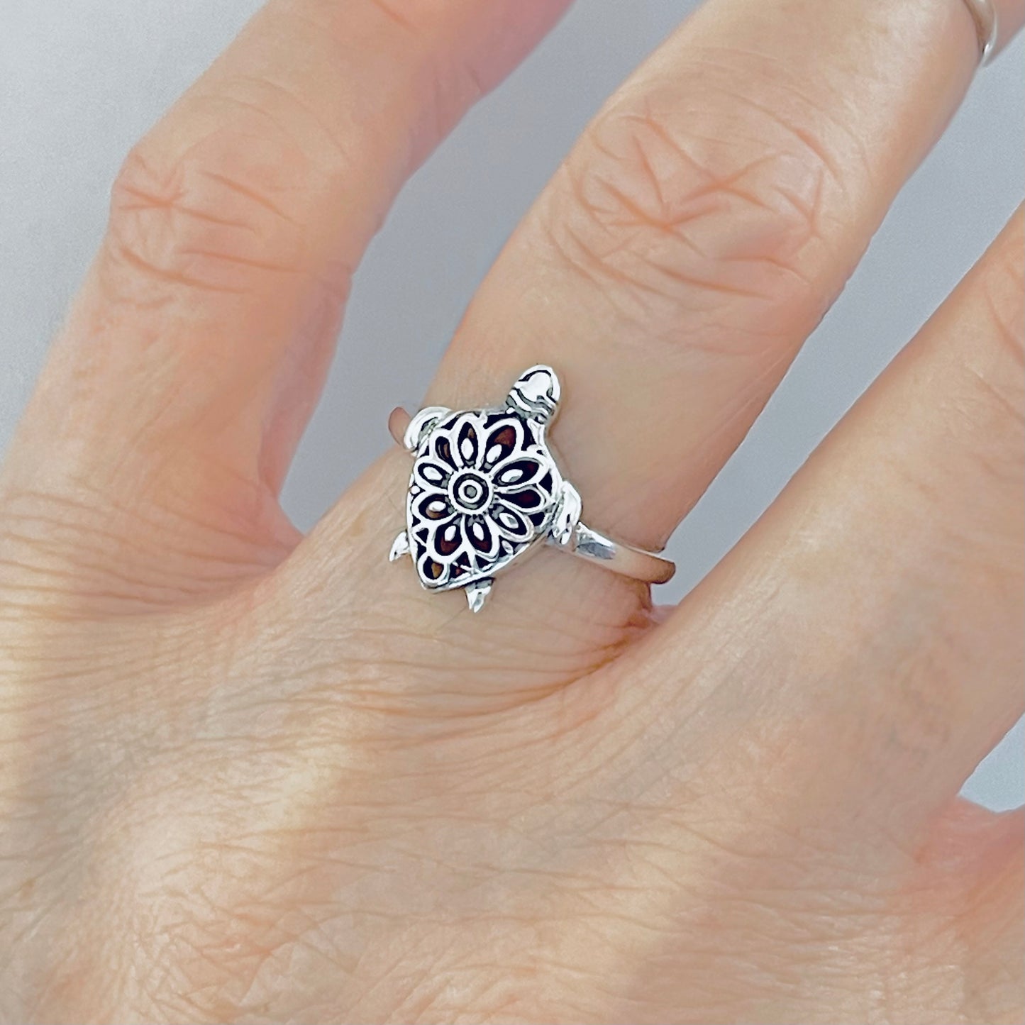 Sterling Silver Mandala Turtle Ring – Flower Sea Animal Ocean Silver Rings