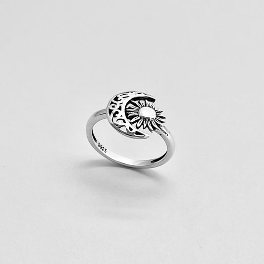 Sterling Silver Filigree Crescent Moon and Sun Ring, Celestial Silver Ring