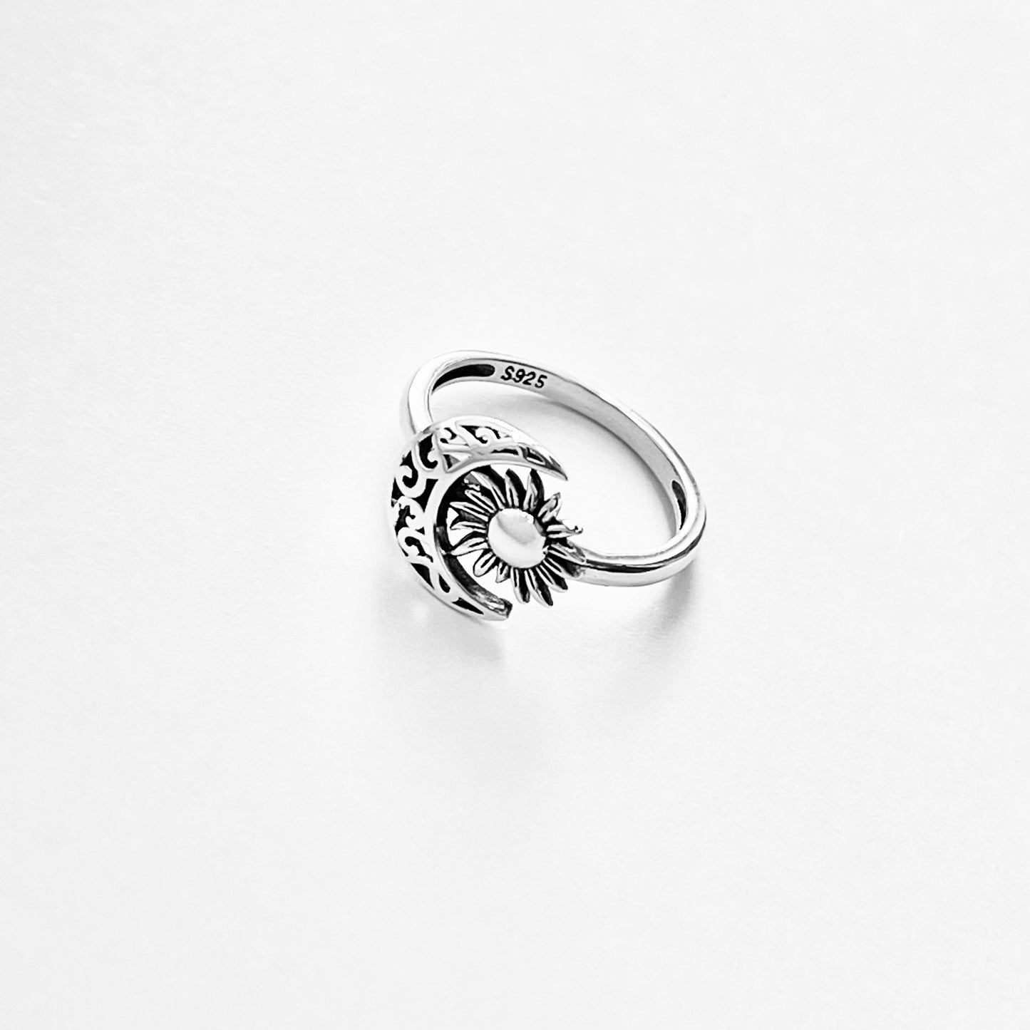 Sterling Silver Filigree Crescent Moon and Sun Ring, Celestial Rings, Sunshine