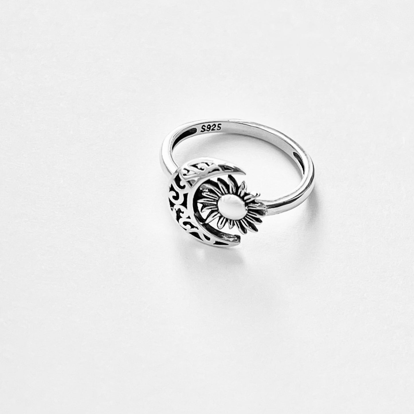 Sterling Silver Filigree Crescent Moon and Sun Ring, Celestial Rings, Sunshine