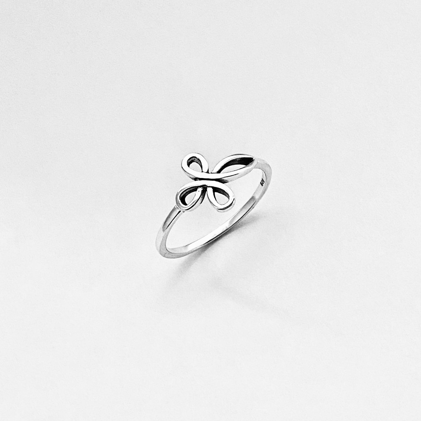925 Sterling Silver Sideway Intertwined Cross Ring | Dainty Celtic Loops Religious Faith Jewelry