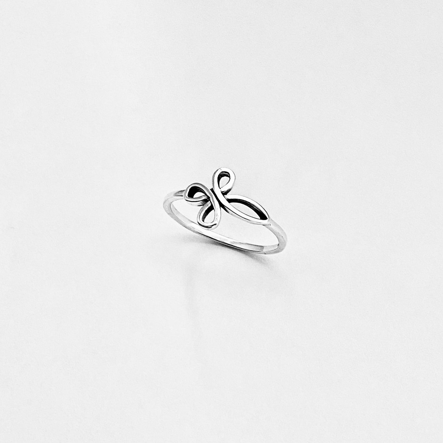 925 Sterling Silver Sideway Intertwined Cross Ring | Dainty Celtic Loops Religious Faith Jewelry