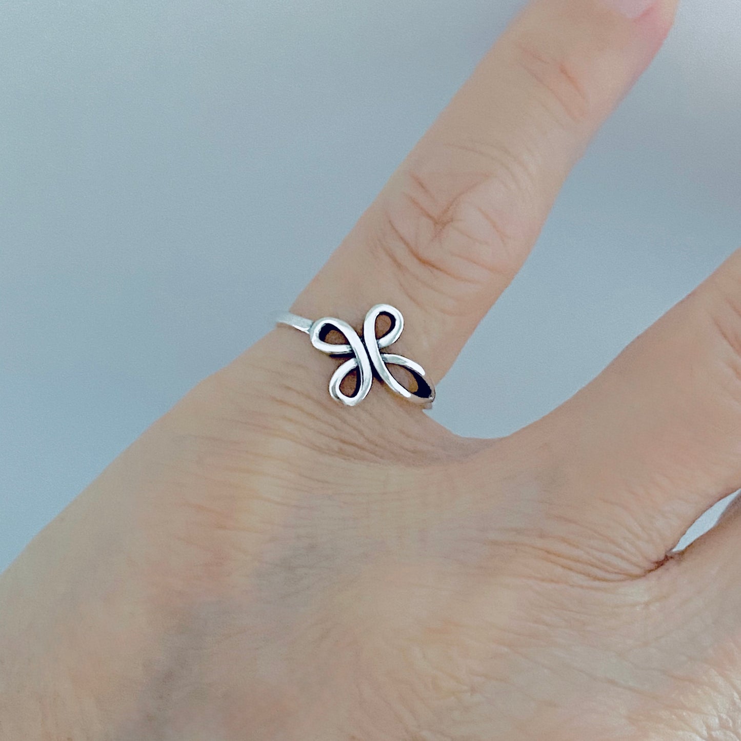 925 Sterling Silver Sideway Intertwined Cross Ring | Dainty Celtic Loops Religious Faith Jewelry