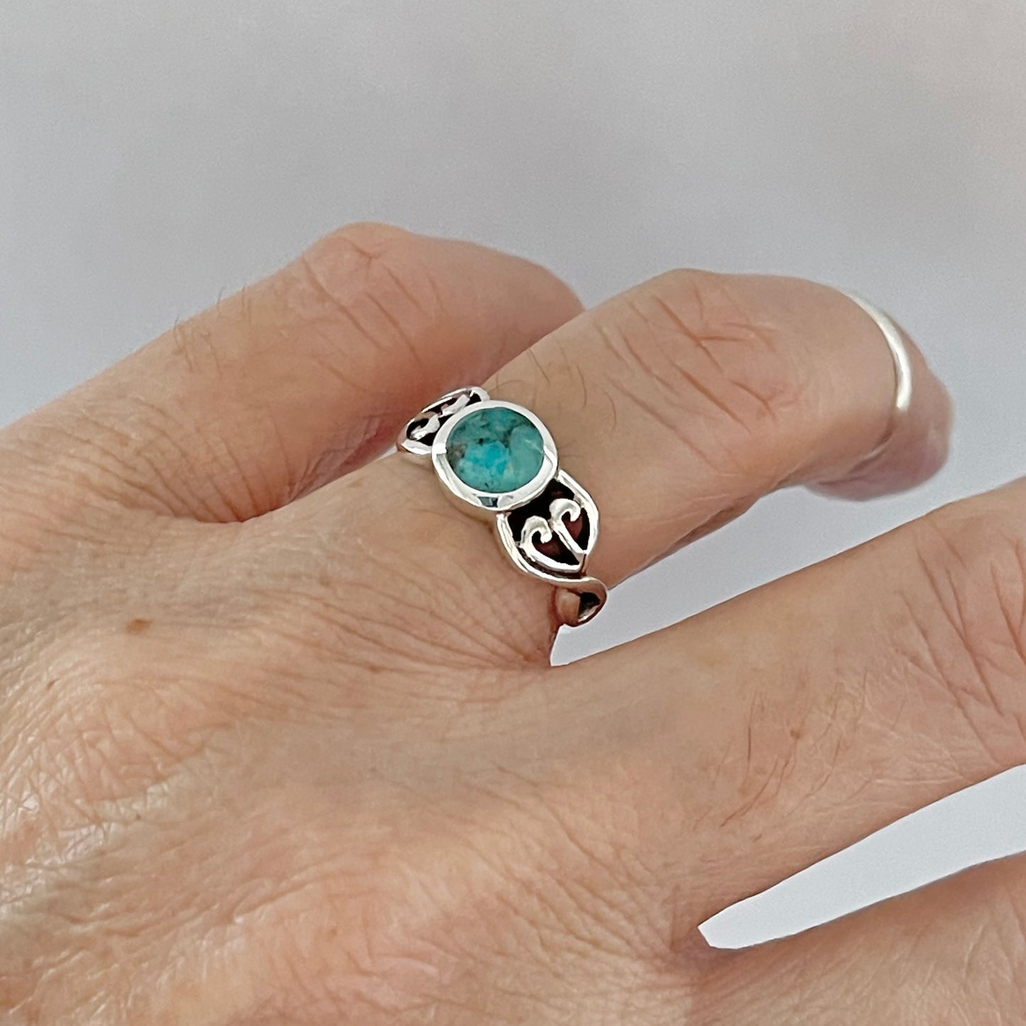 Sterling Silver Round Genuine Turquoise Ring with Swirl, Stone Ring, Silver Rings