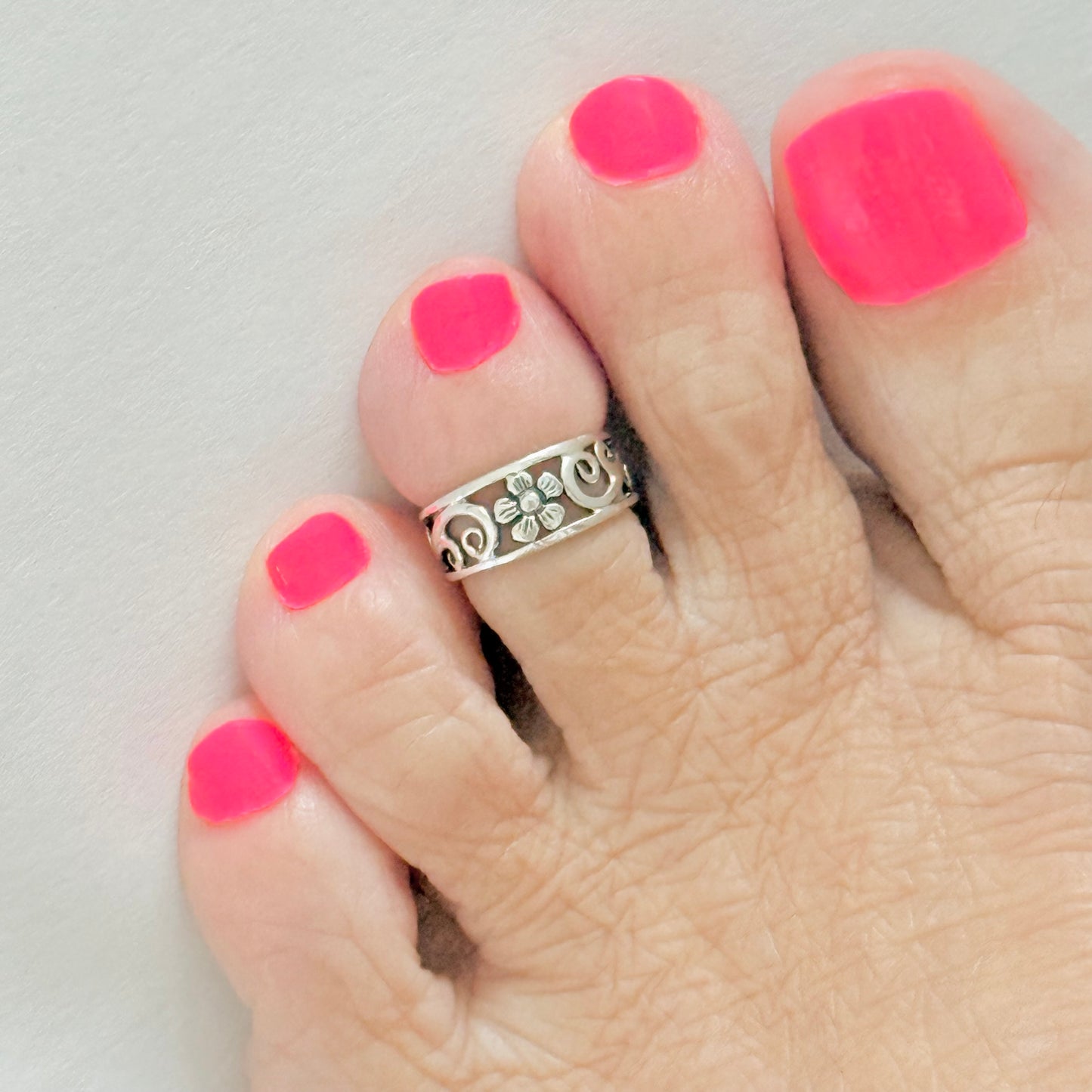 925 Sterling Silver Swirl & Flower Toe Ring | Forget Me Not Dainty Silver Ring