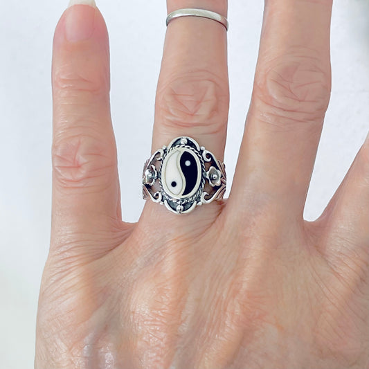 925 Sterling Silver Vintage Statement Yin Yang Ring with Flowers | Yoga Balance of Life Silver Rings