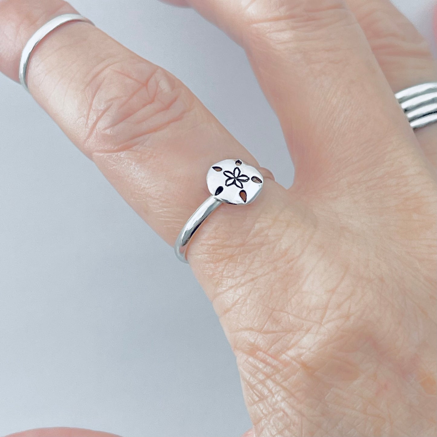 925 Sterling Silver Dainty Sand Dollar Ring | Beach Ocean Seashell Silver Rings