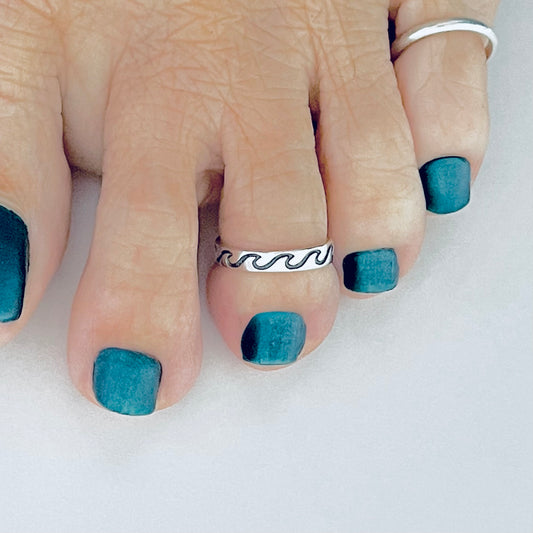 925 Sterling Silver Eternity Wave Band Toe Ring | Dainty Ocean Waves Surfer Silver Rings