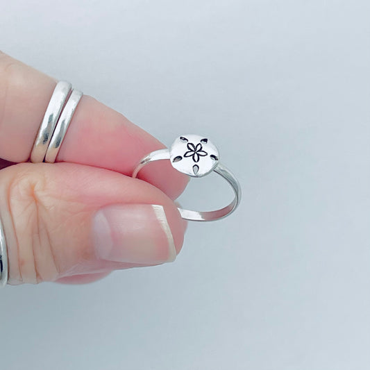 925 Sterling Silver Dainty Sand Dollar Ring | Beach Ocean Seashell Silver Rings