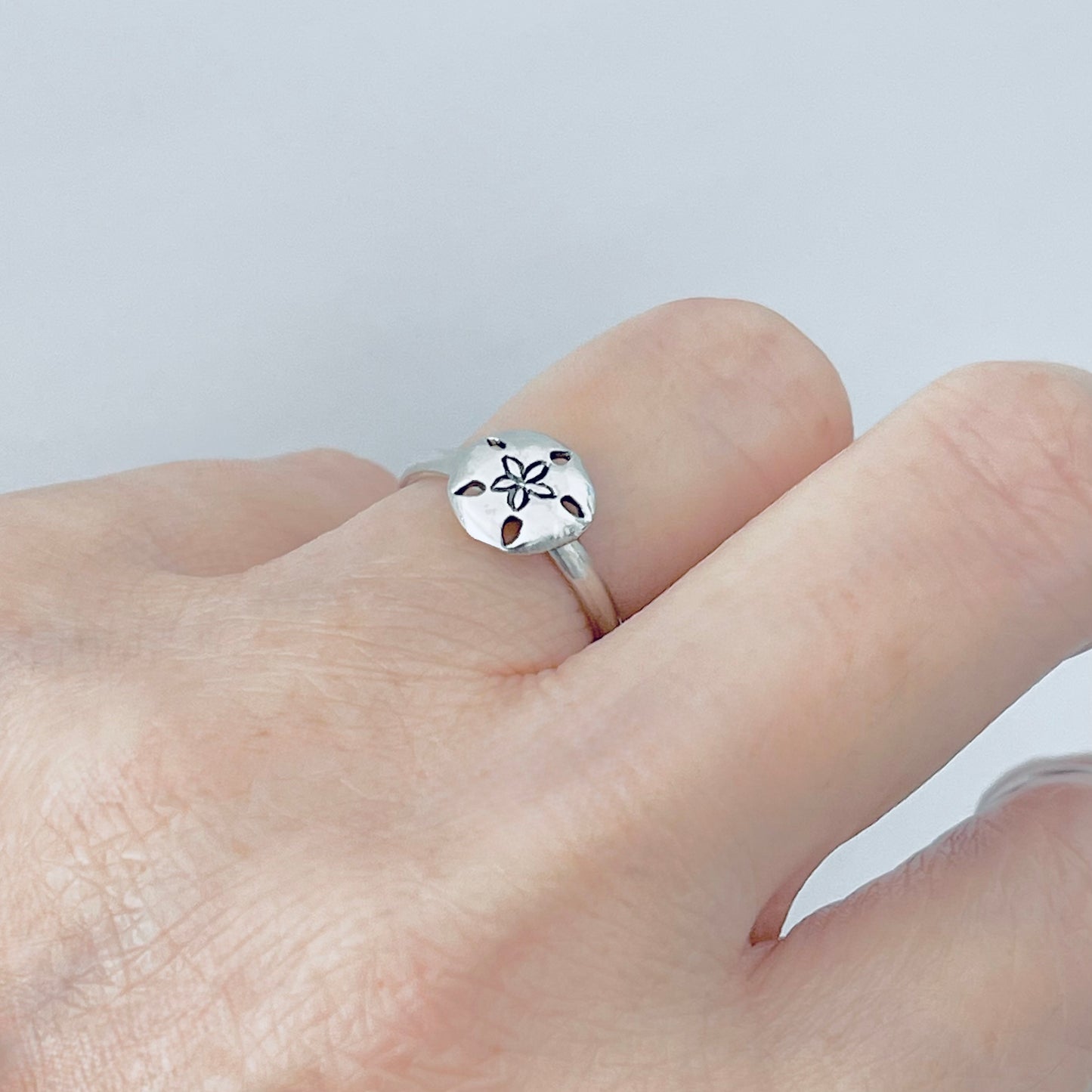 925 Sterling Silver Dainty Sand Dollar Ring | Beach Ocean Seashell Silver Rings