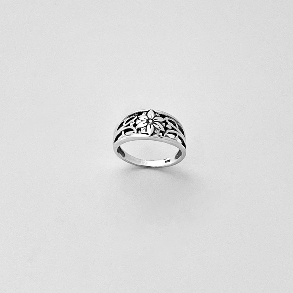 925 Sterling Silver Starflower Ring with Swirls | Flower Daisy Floral Silver Rings