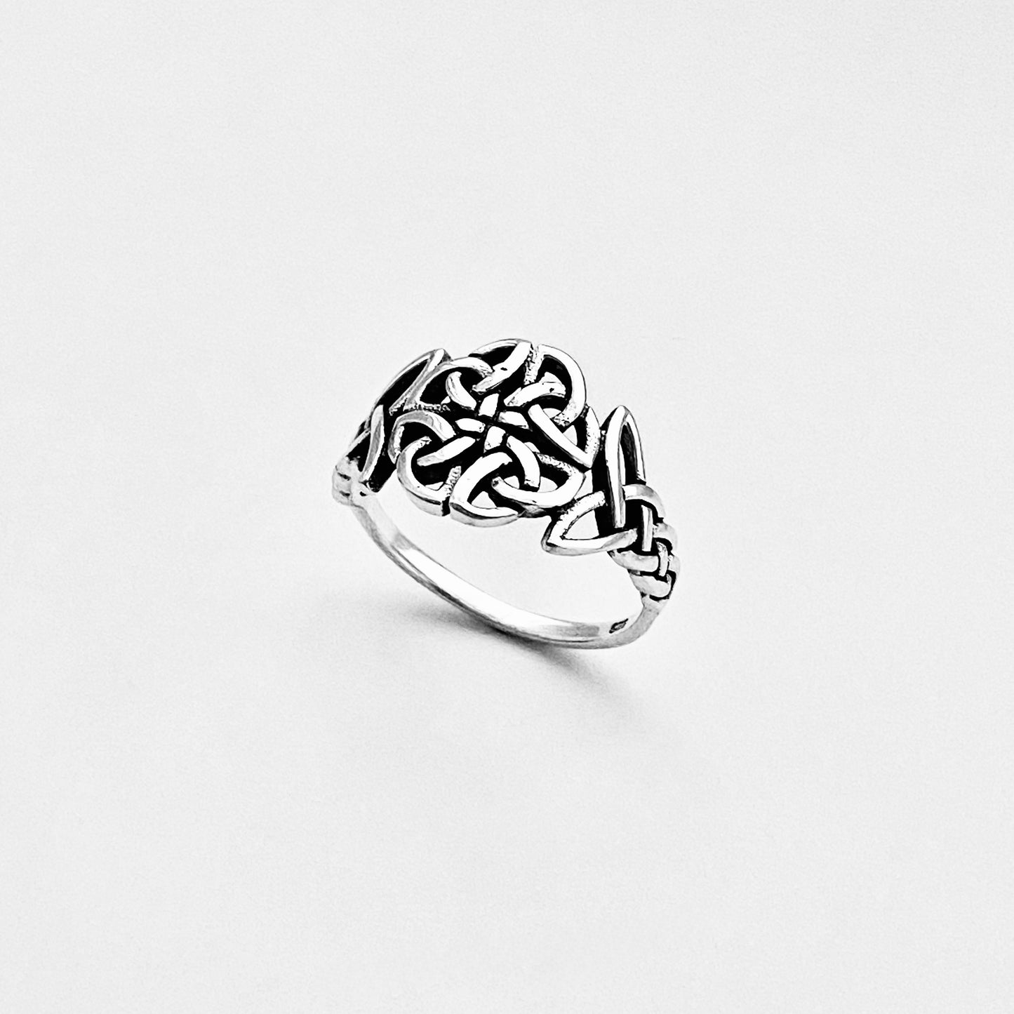 Sterling Silver Trinity Woven Celtic Ring, Endless Triquetra Love Knots Silver Rings