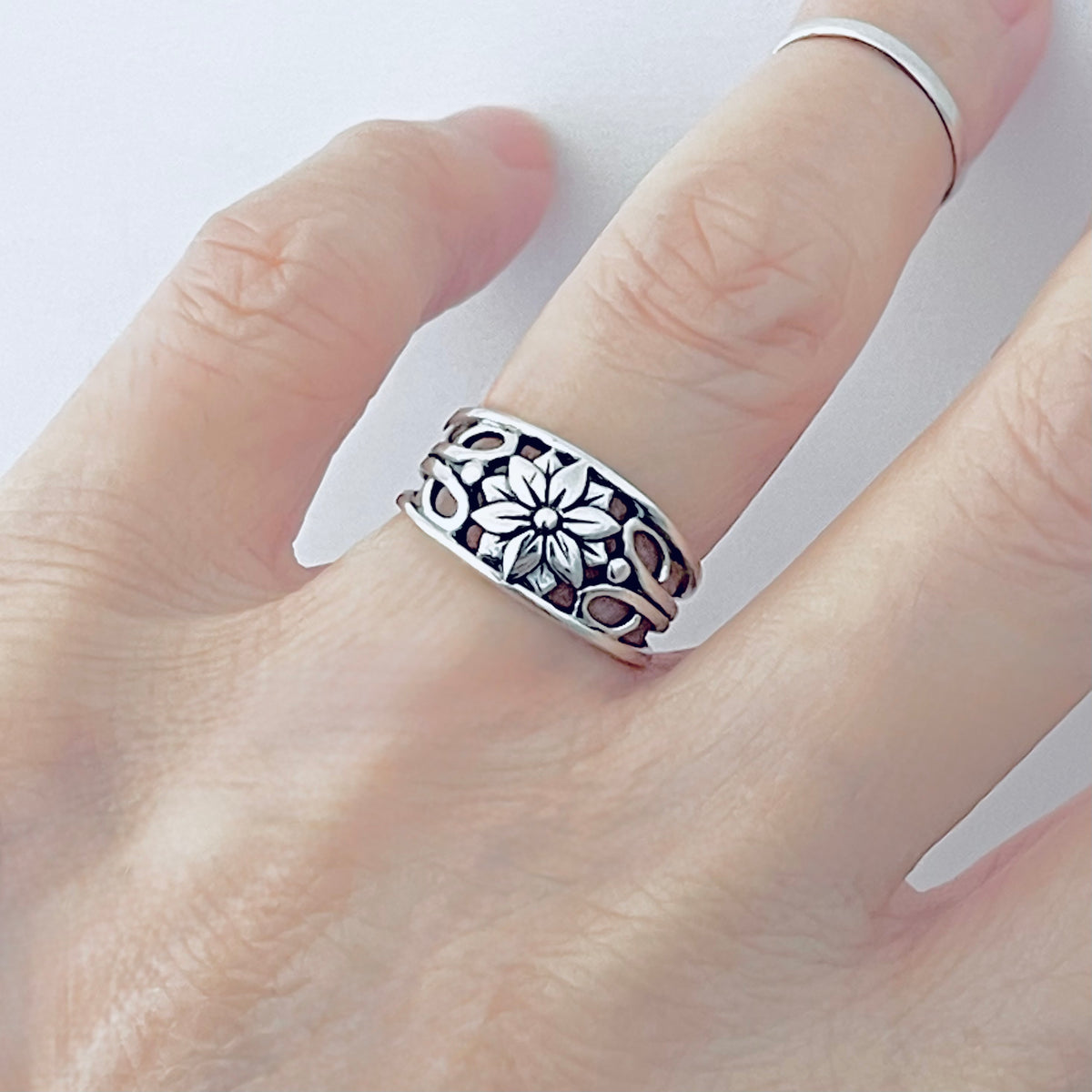925 Sterling Silver Starflower Ring with Swirls | Flower Daisy Floral Silver Rings