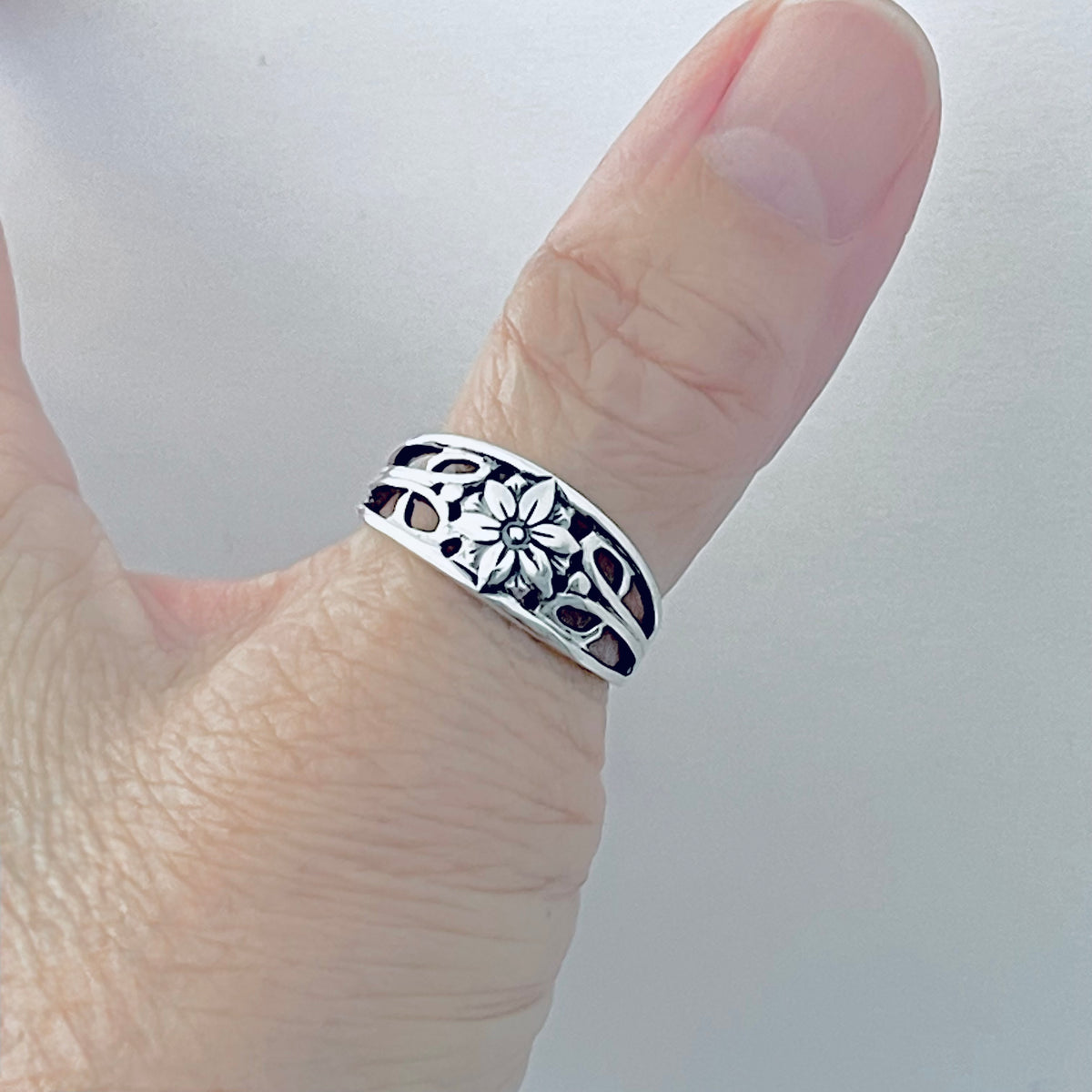 925 Sterling Silver Starflower Ring with Swirls | Flower Daisy Floral Silver Rings