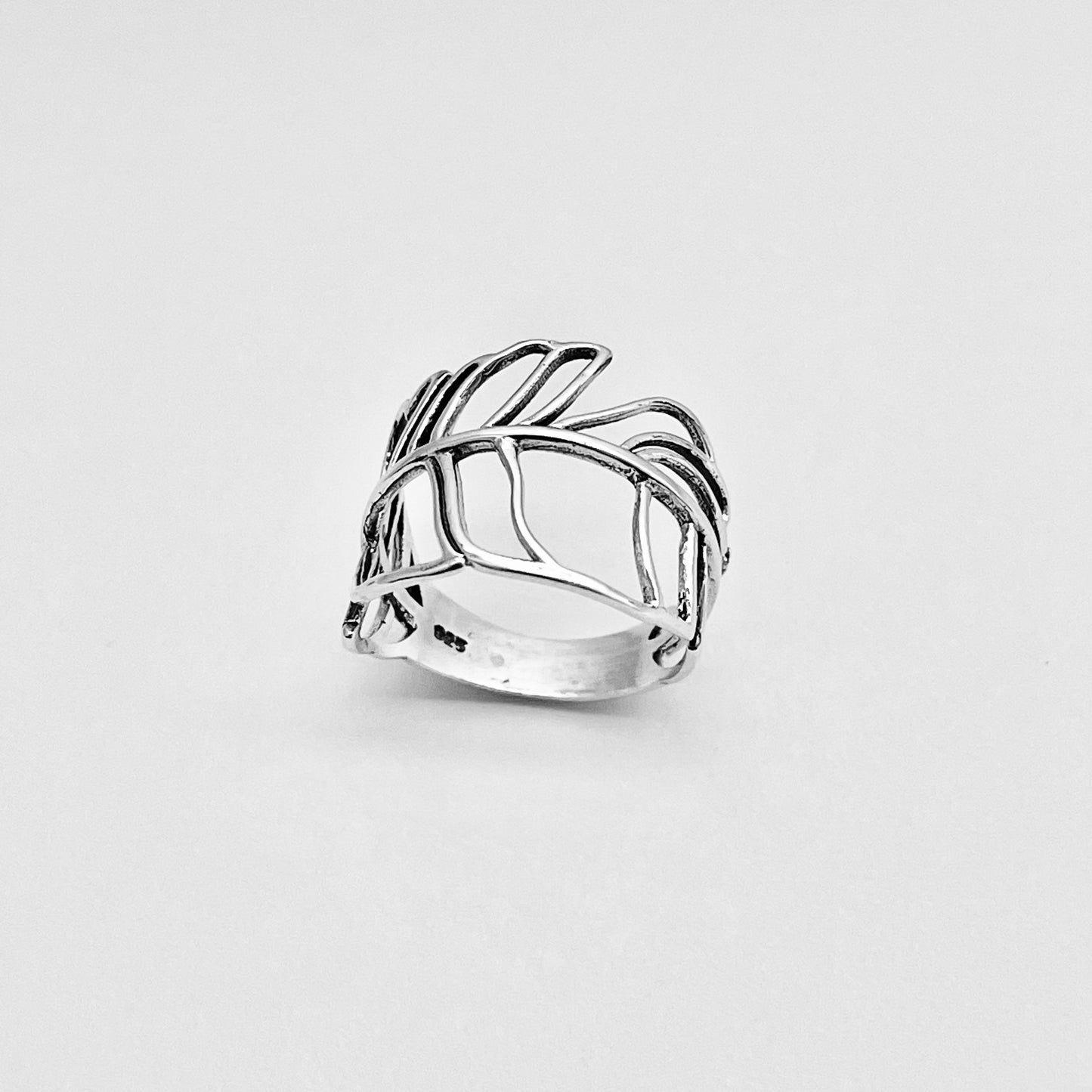 Sterling Silver Thin Cut Out Wrapped Leaf Ring, Delicate Ring, Tree of Life Ring, Silver Rings