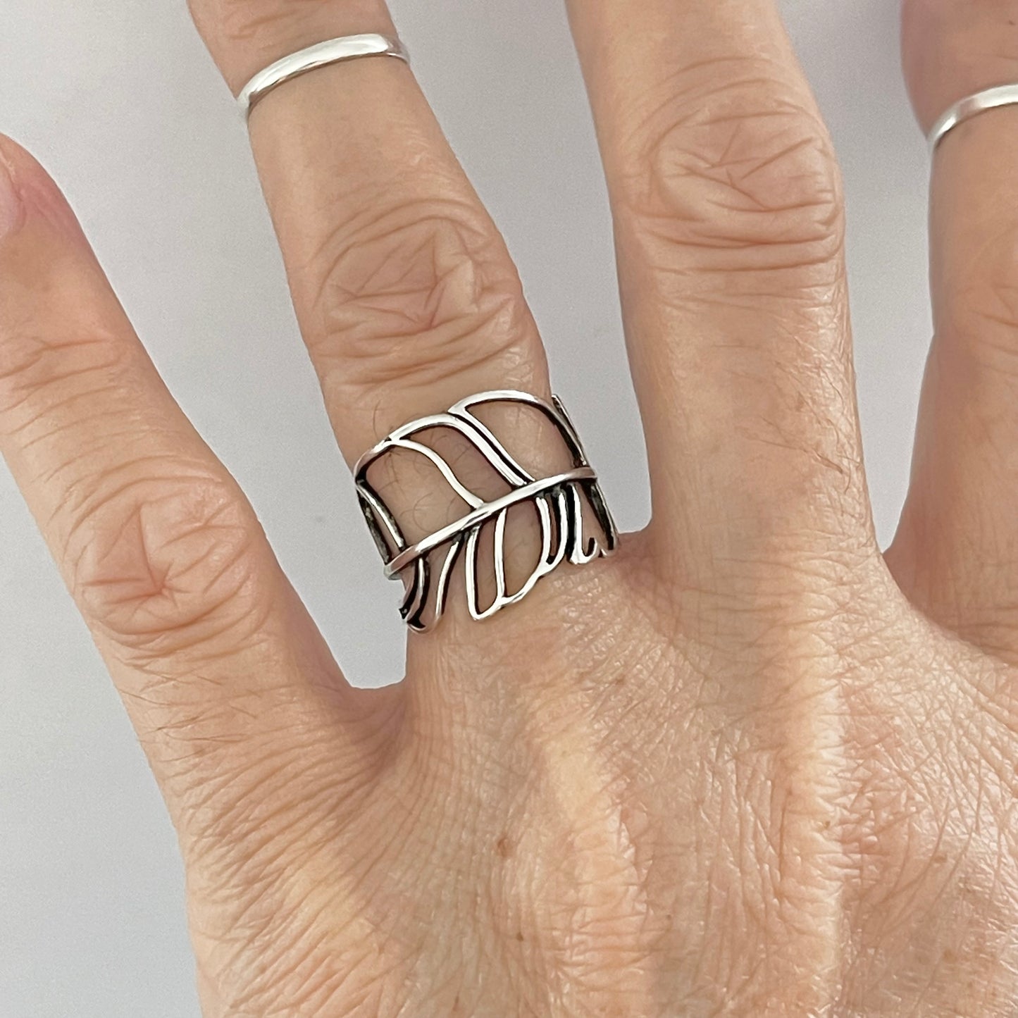 Sterling Silver Thin Cut Out Wrapped Leaf Ring, Delicate Ring, Tree of Life Ring, Silver Rings