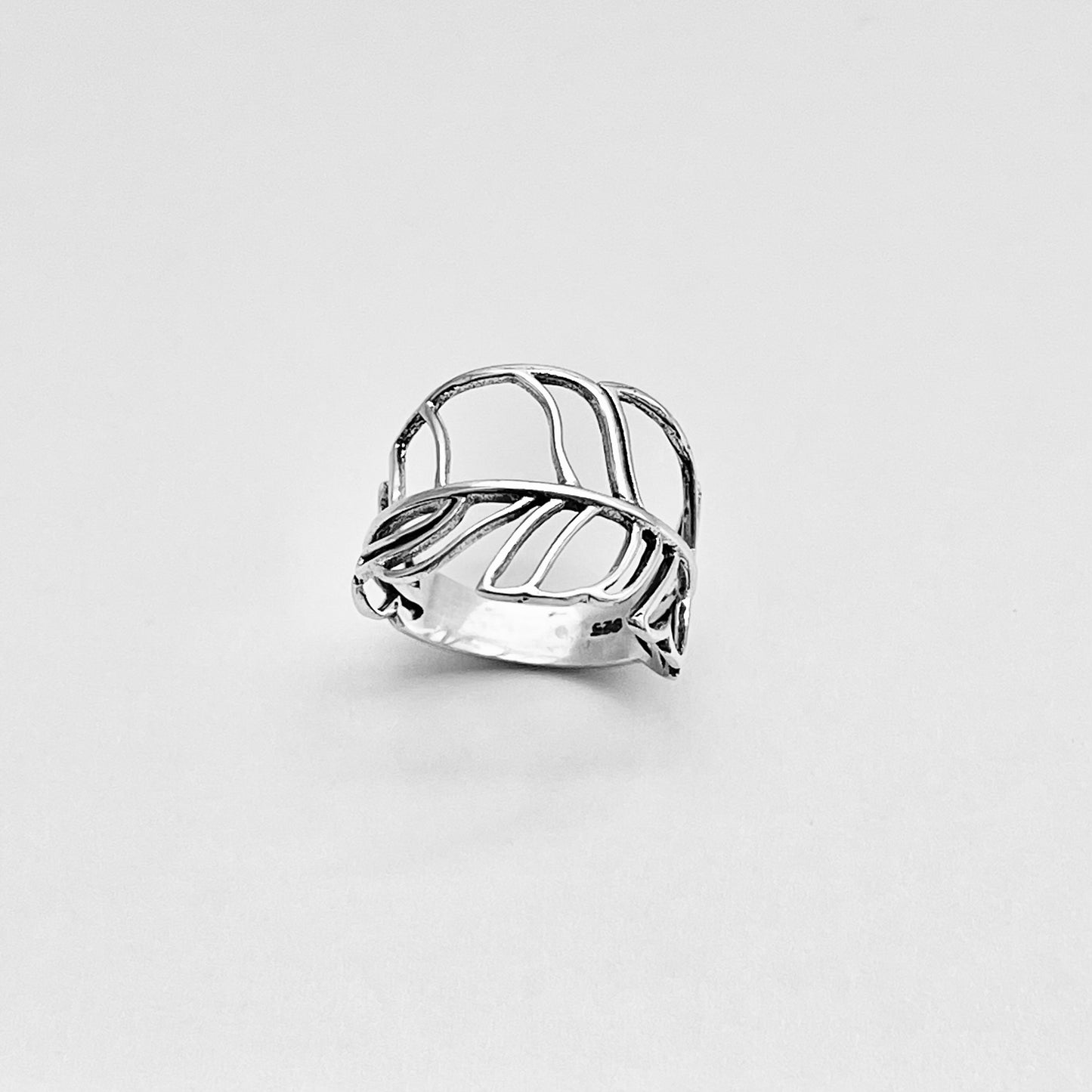 Sterling Silver Thin Cut Out Wrapped Leaf Ring, Delicate Ring, Tree of Life Ring, Silver Rings