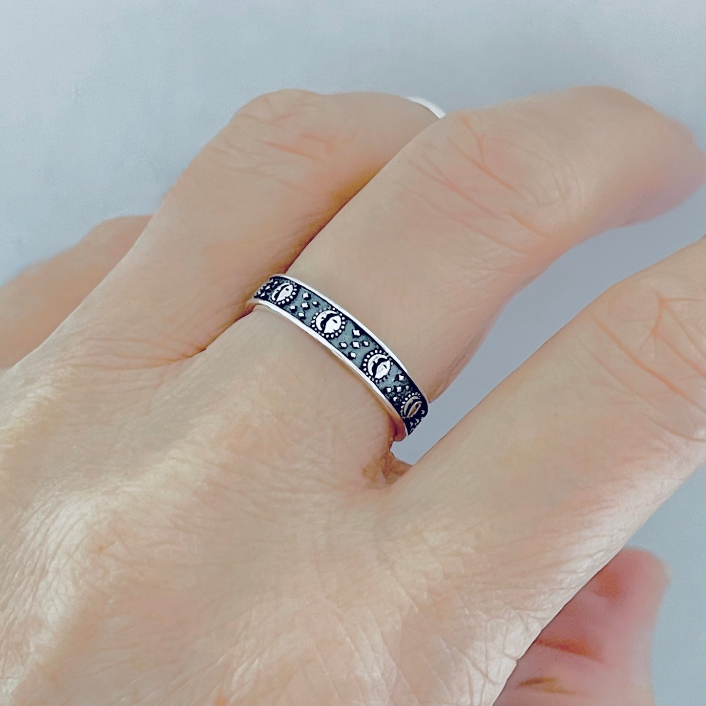 925 Sterling Silver Eternity Moon and Star Celestial Band | Unisex Stackable Wedding Ring