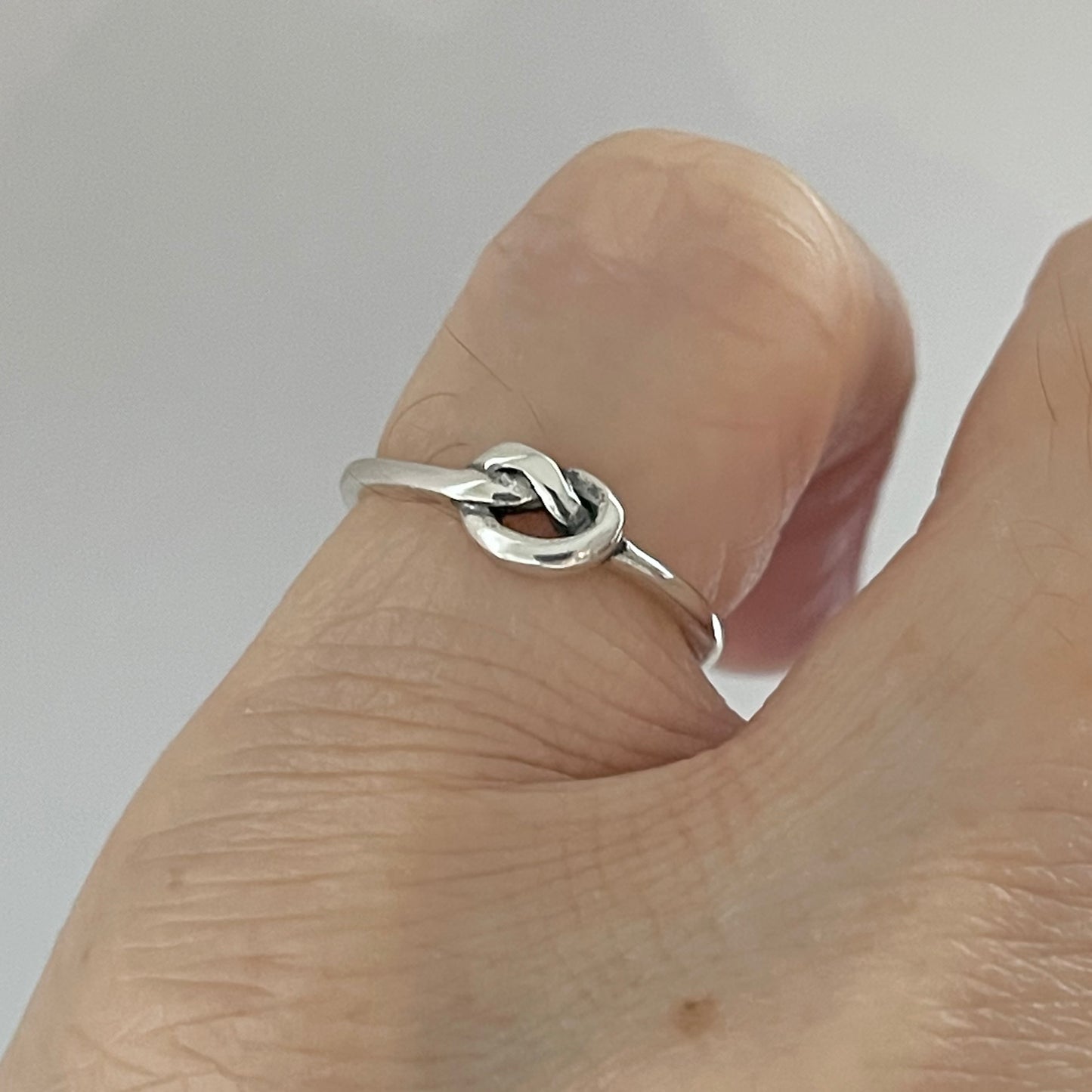 Sterling Silver Minimalist Love Knot Toe Ring, Silver Rings, Pretzel Knots Ring