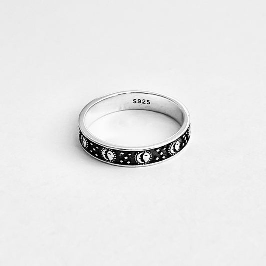 925 Sterling Silver Eternity Moon and Star Celestial Band | Unisex Stackable Wedding Ring