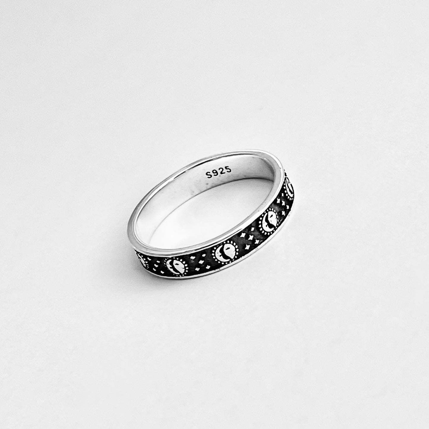 925 Sterling Silver Eternity Moon and Star Celestial Band | Unisex Stackable Wedding Ring