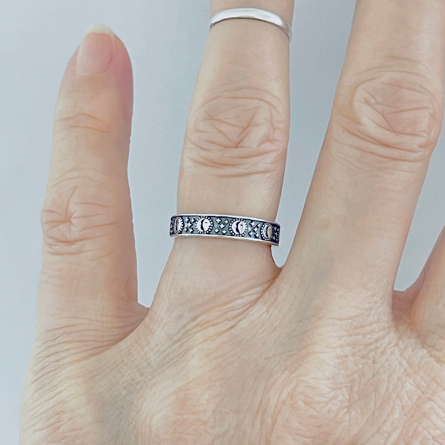 925 Sterling Silver Eternity Moon and Star Celestial Band | Unisex Stackable Wedding Ring
