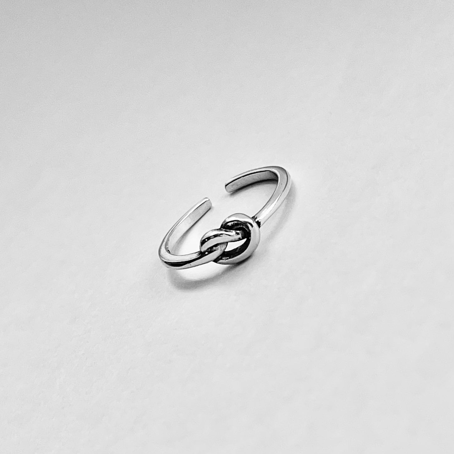 Sterling Silver Minimalist Love Knot Toe Ring, Silver Rings, Pretzel Knots Ring