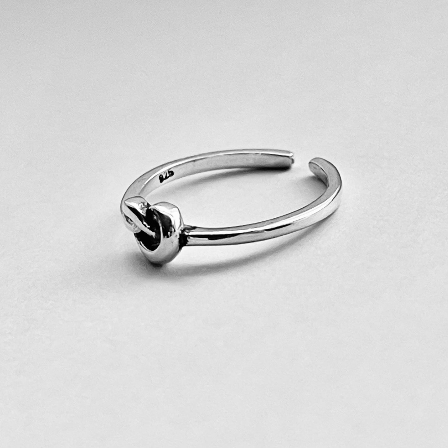 Sterling Silver Minimalist Love Knot Toe Ring, Silver Rings, Pretzel Knots Ring