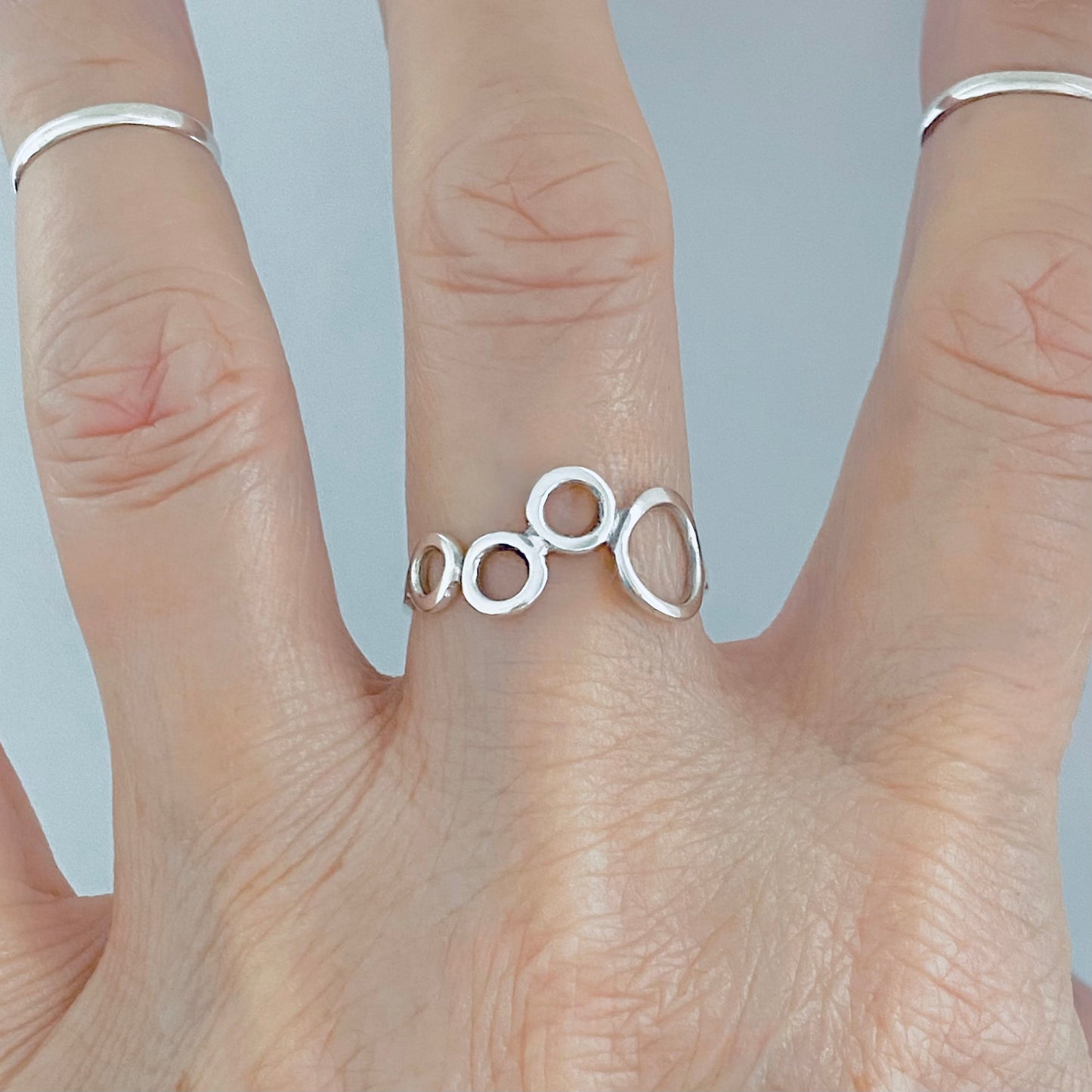 925 Sterling Silver Thin Delicate 4 Open Circle Ring | Circle of Life & Halo Jewelry
