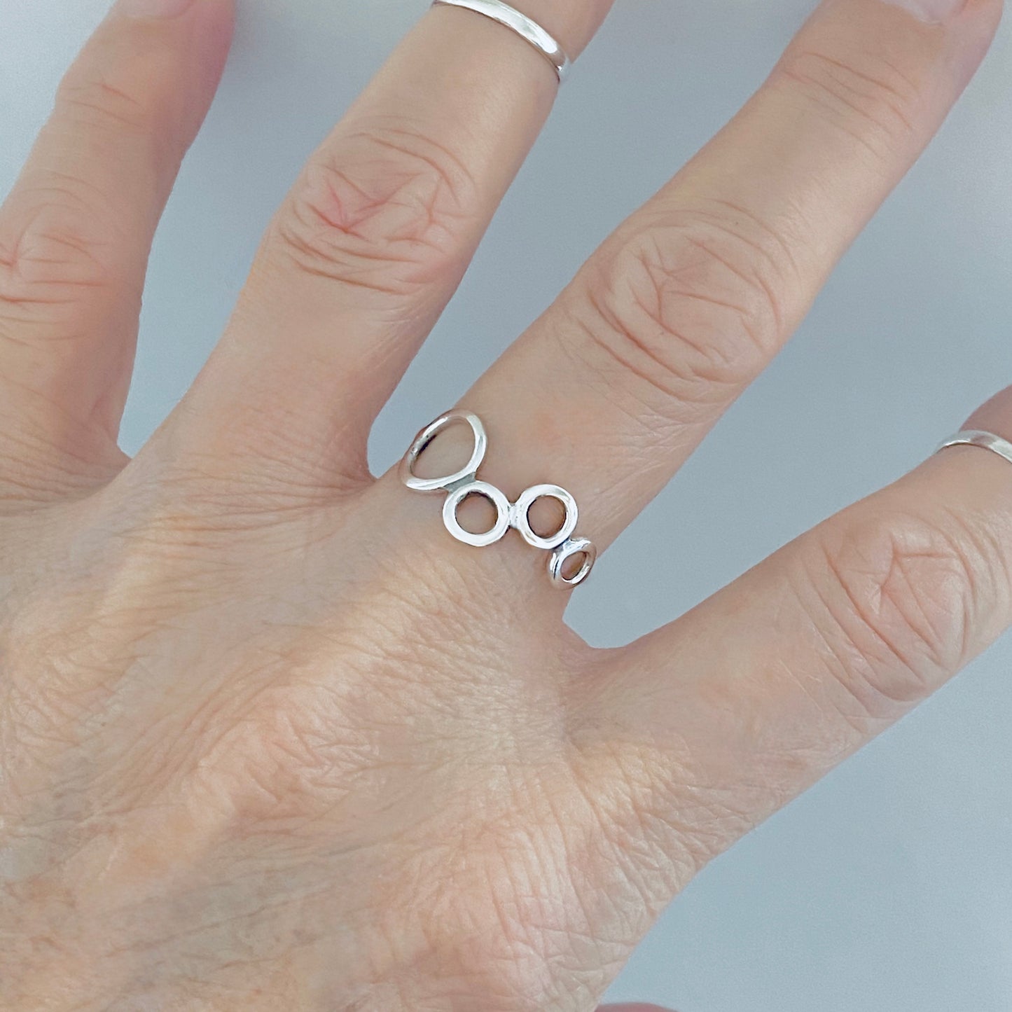 925 Sterling Silver Thin Delicate 4 Open Circle Ring | Circle of Life & Halo Jewelry