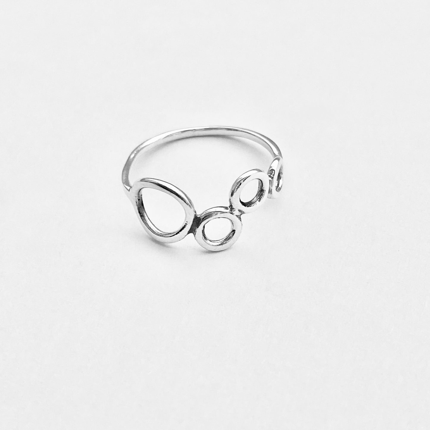 925 Sterling Silver Thin Delicate 4 Open Circle Ring | Circle of Life & Halo Jewelry
