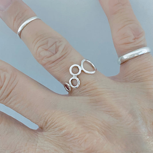 925 Sterling Silver Thin Delicate 4 Open Circle Ring | Circle of Life & Halo Jewelry