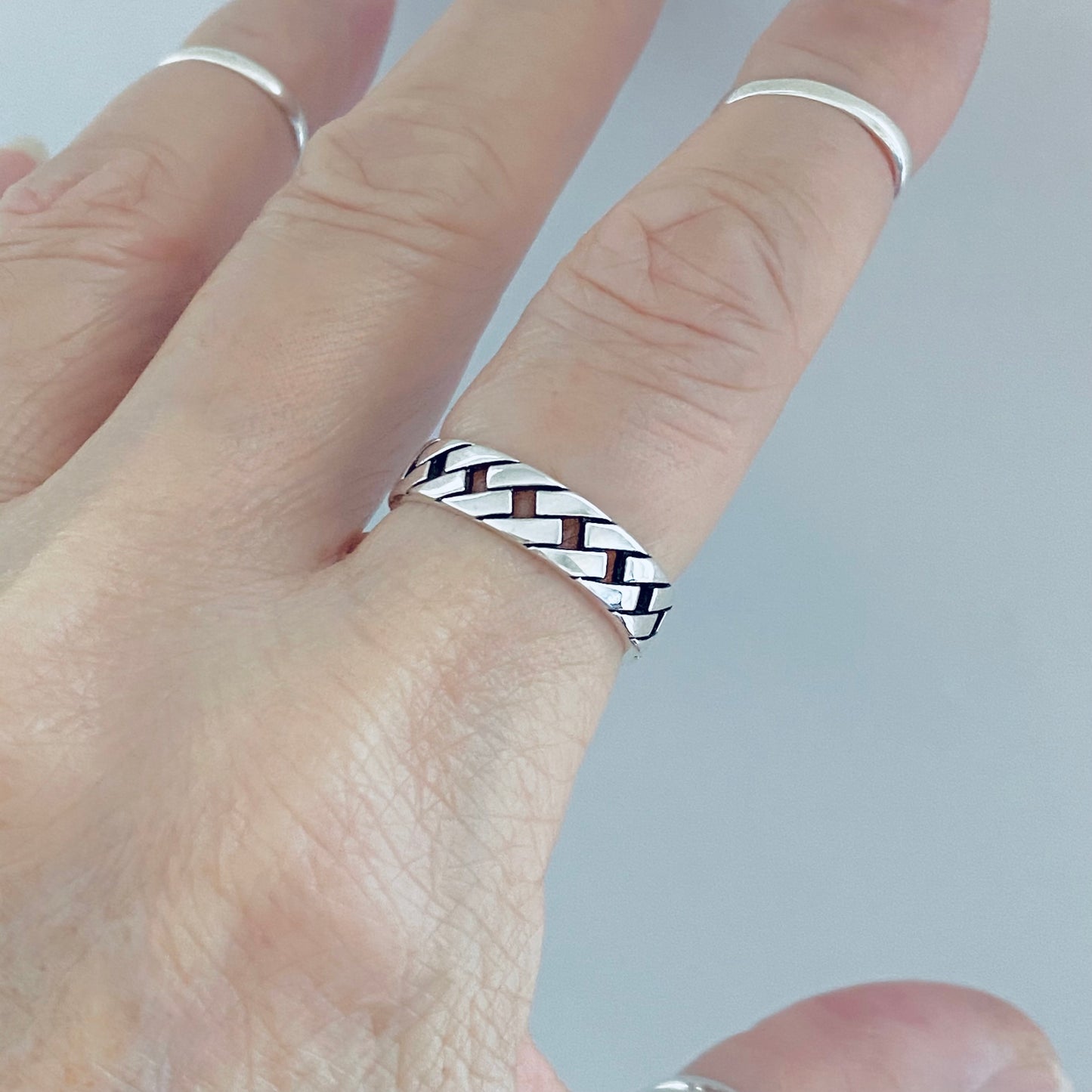 Sterling Silver Unisex Eternity Link Ring, Wedding Bands, Silver Rings, Chain Links
