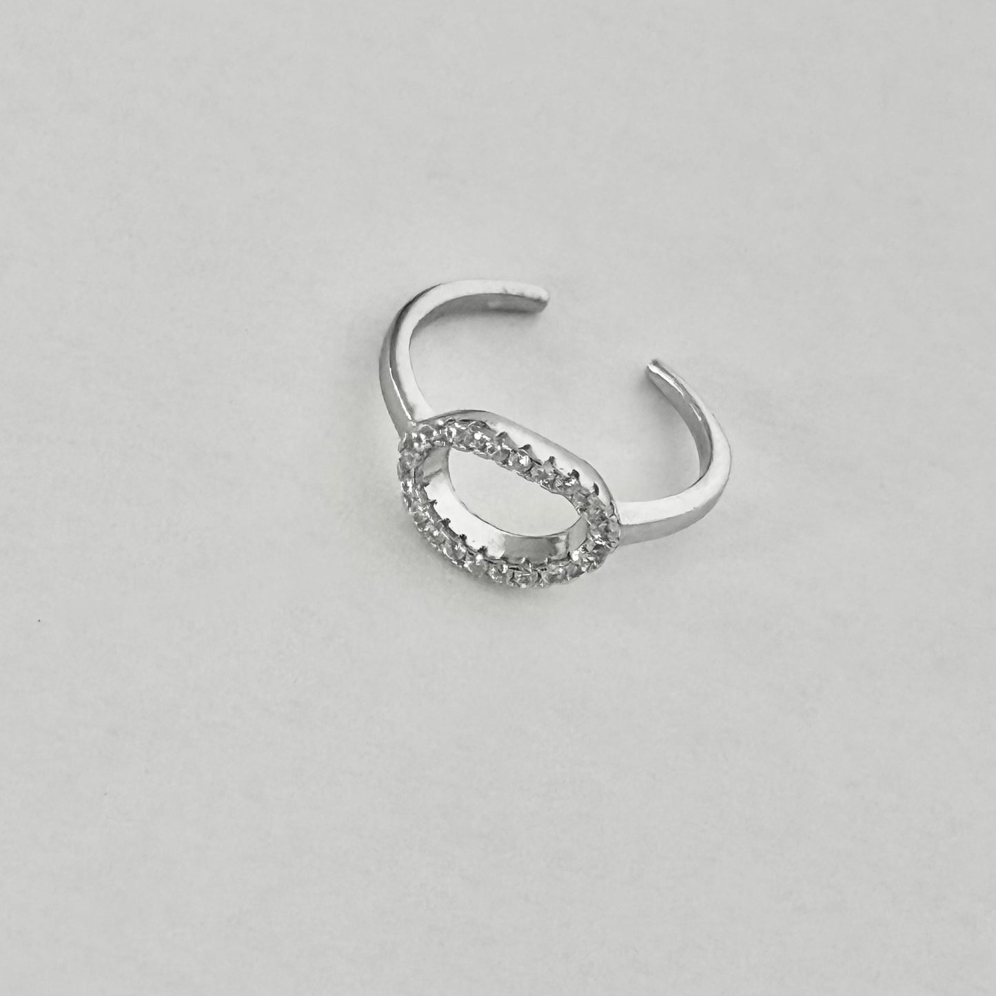 925 Sterling Silver Halo CZ Toe Ring | Dainty Open Circle & Midi Rings