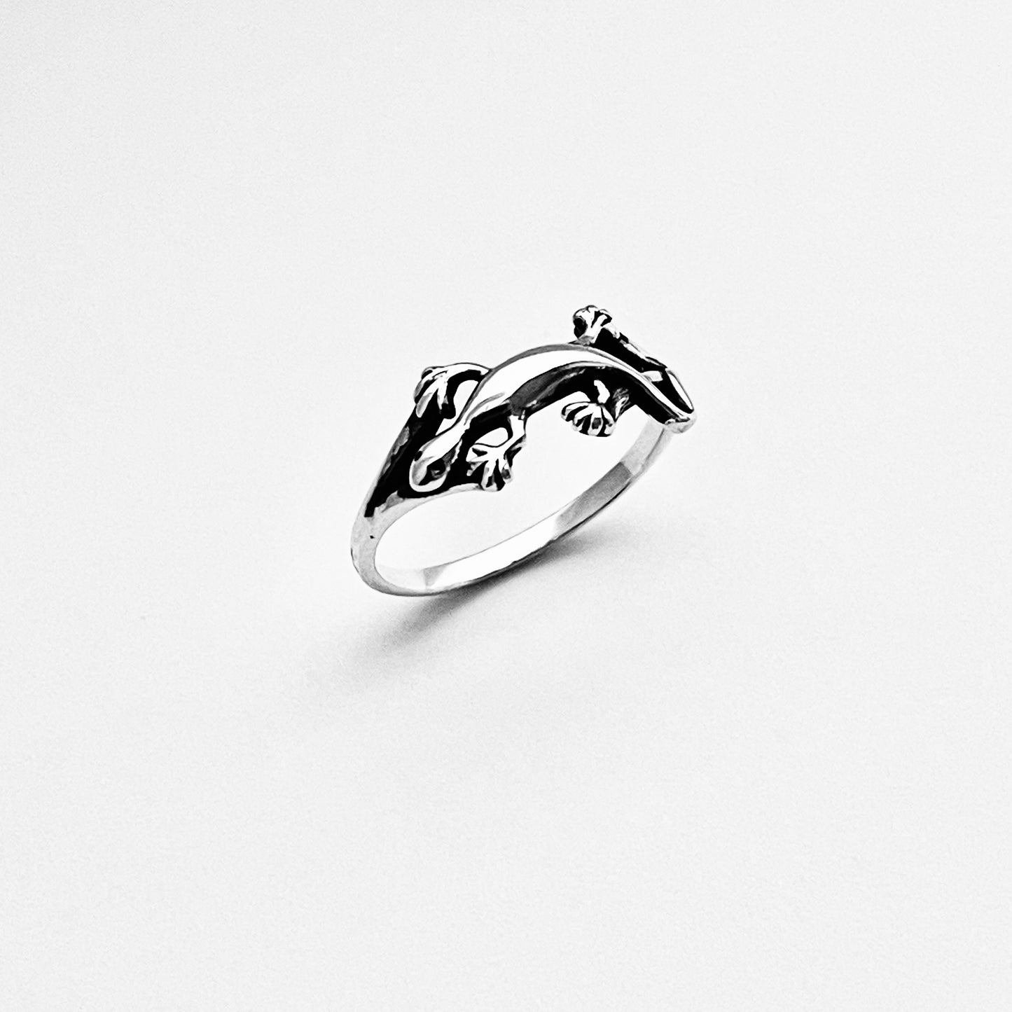 Sterling Silver Dainty Lizard Ring – Gecko Reptile Animal Silver Rings