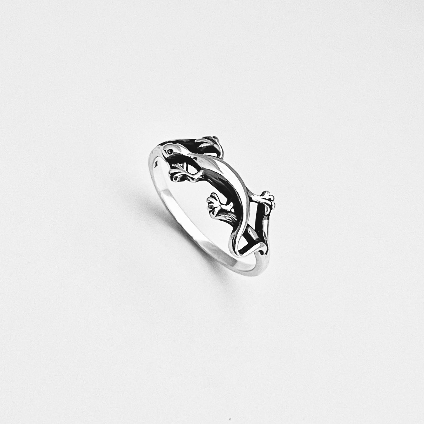 Sterling Silver Dainty Lizard Ring – Gecko Reptile Animal Silver Rings