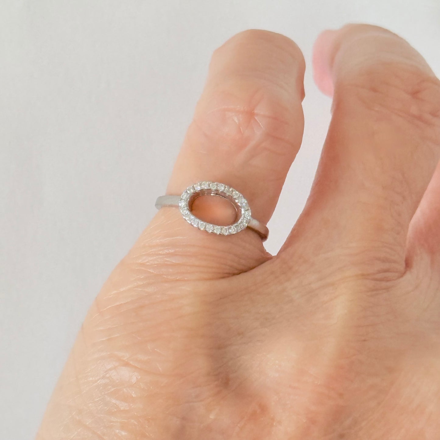 925 Sterling Silver Halo CZ Toe Ring | Dainty Open Circle & Midi Rings