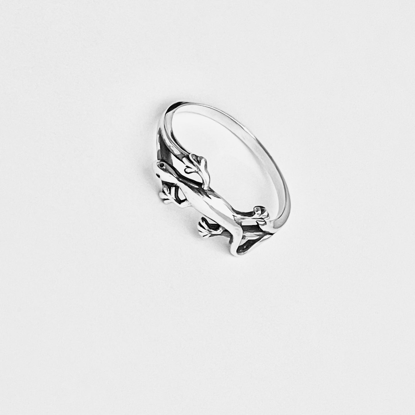 Sterling Silver Dainty Lizard Ring – Gecko Reptile Animal Silver Rings