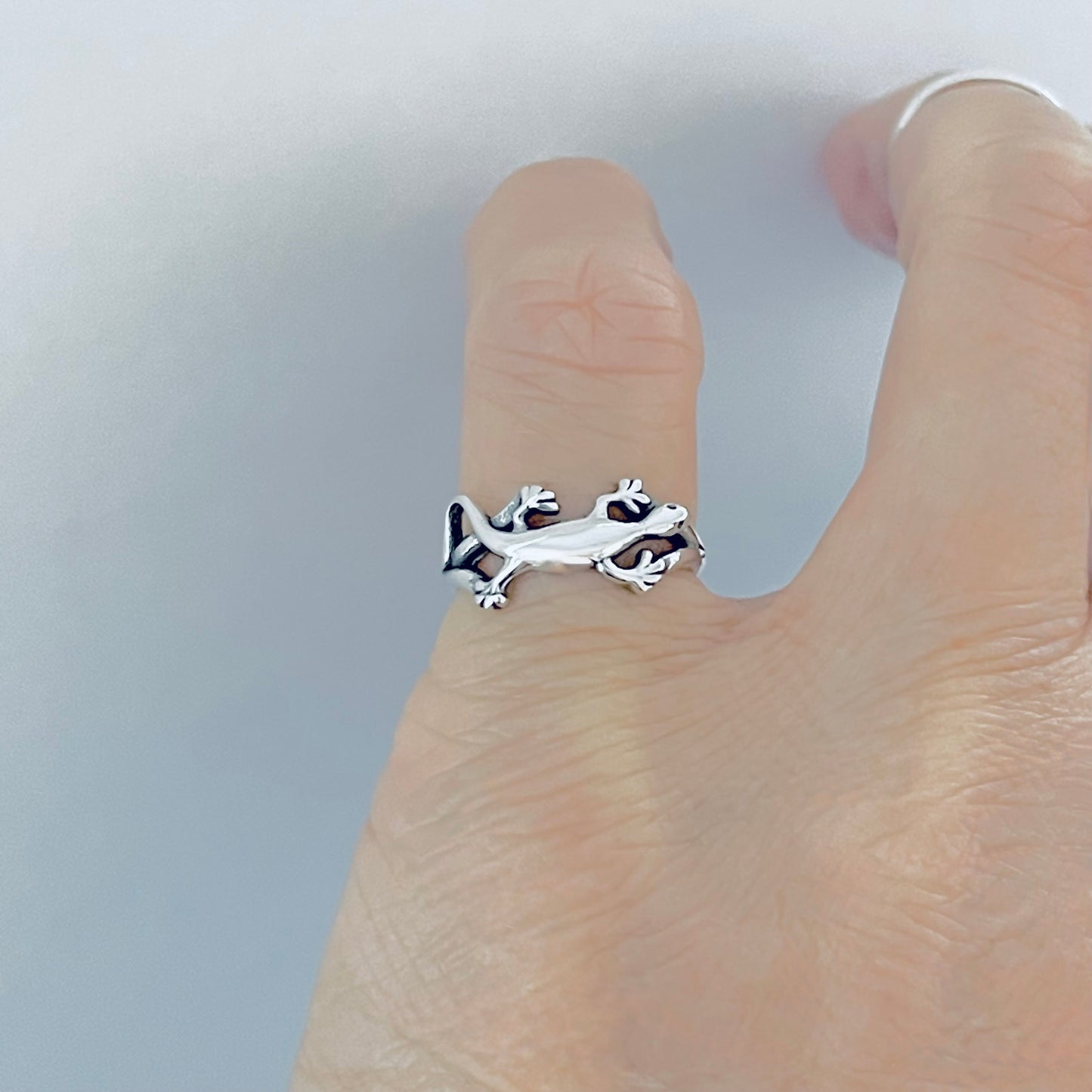 Sterling Silver Dainty Lizard Ring – Gecko Reptile Animal Silver Rings