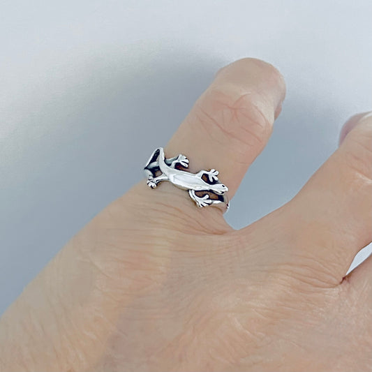 Sterling Silver Dainty Lizard Ring – Gecko Reptile Animal Silver Rings