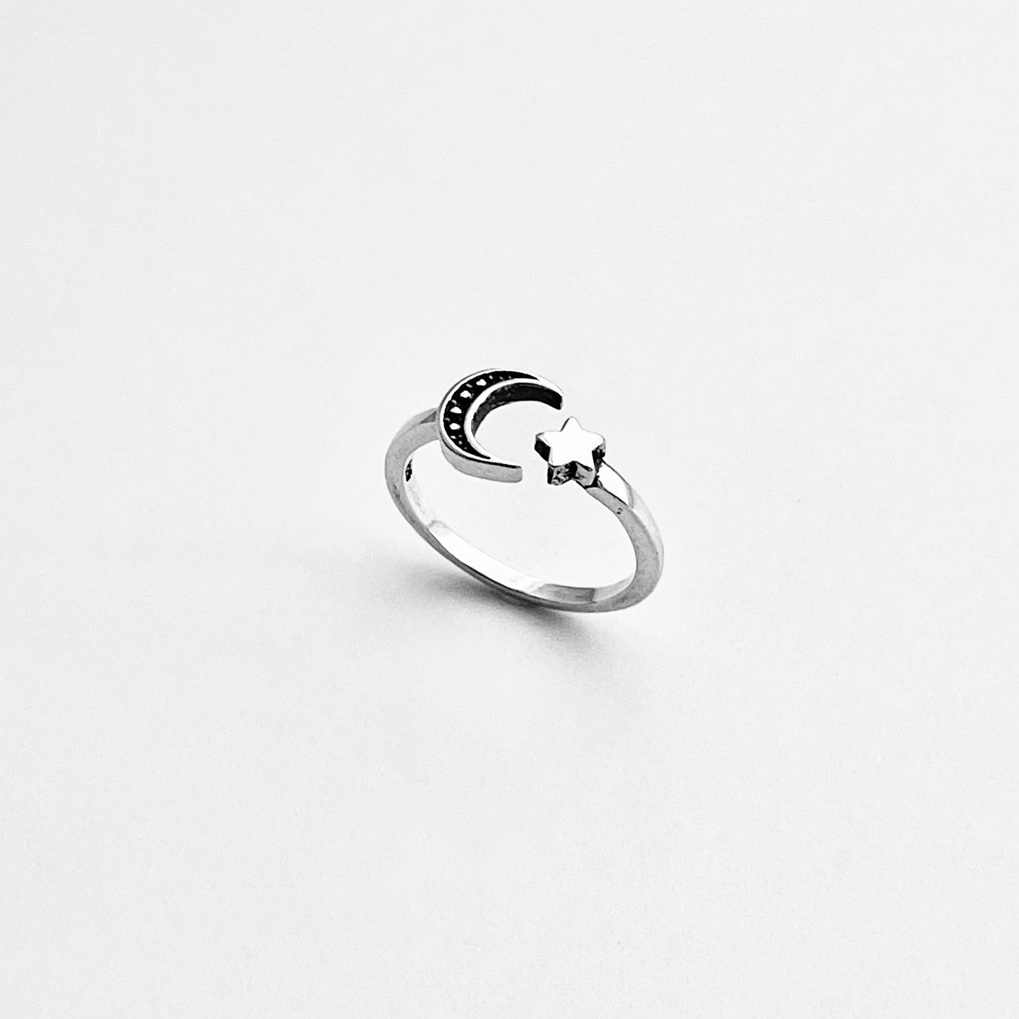925 Sterling Silver Crescent Moon and Star Toe Ring | Celestial Midi Pinky Rings